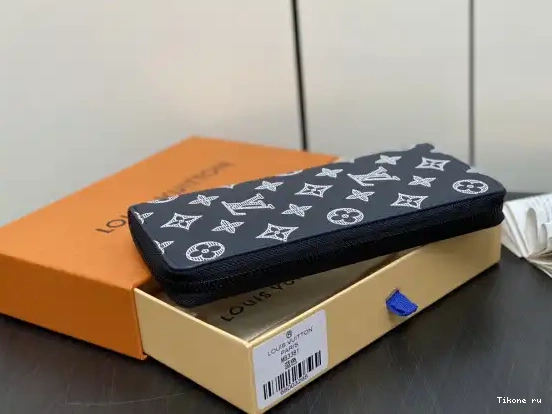 Cheap LOUIS WALLET-10*20*2 ZIPPY cm VUITTON 0619